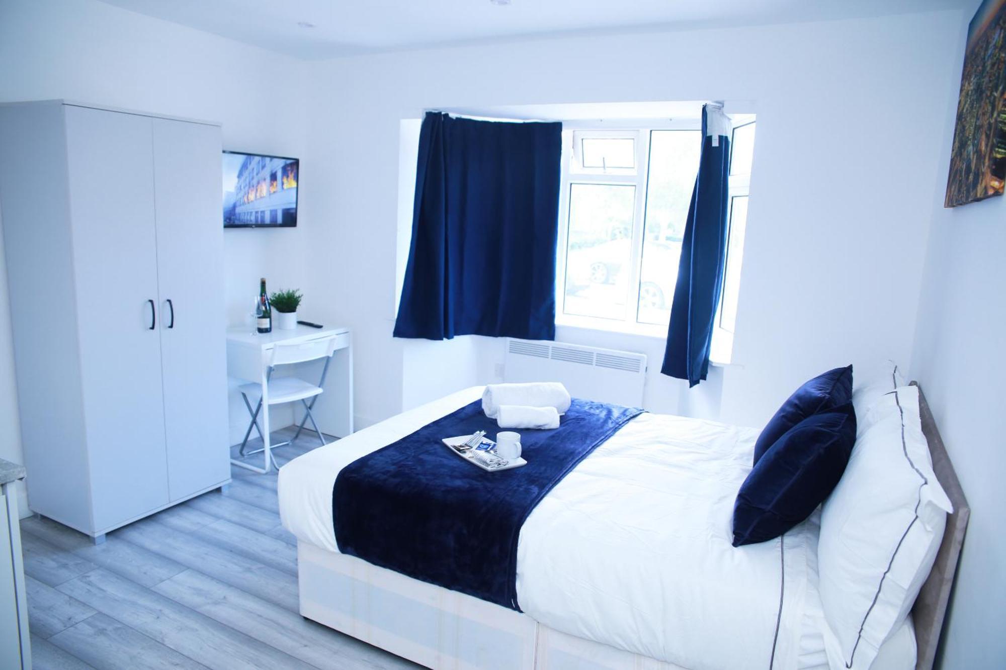 Lovely Apartment With Free Parking On Premises. Лондон Екстер'єр фото